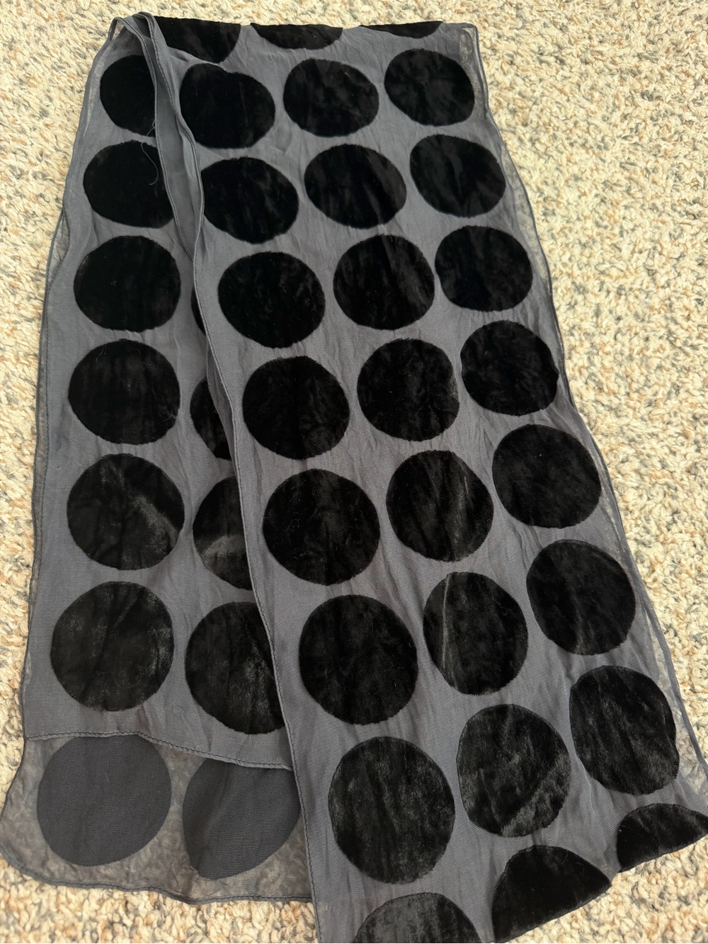 Accessorize Women's Silk 35%Rectangle Scarf Gray & Black Polka Dot Velvet Accent